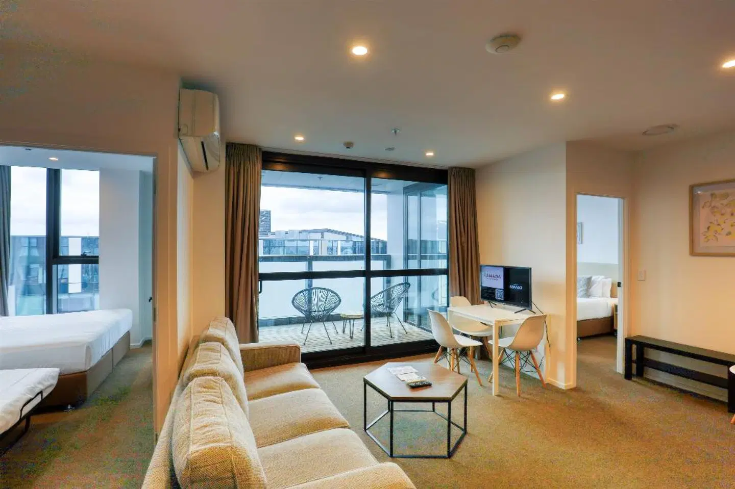 Ramada Suites by Wyndham Queenstown Remarkables Park ROOM_EXAMPLE