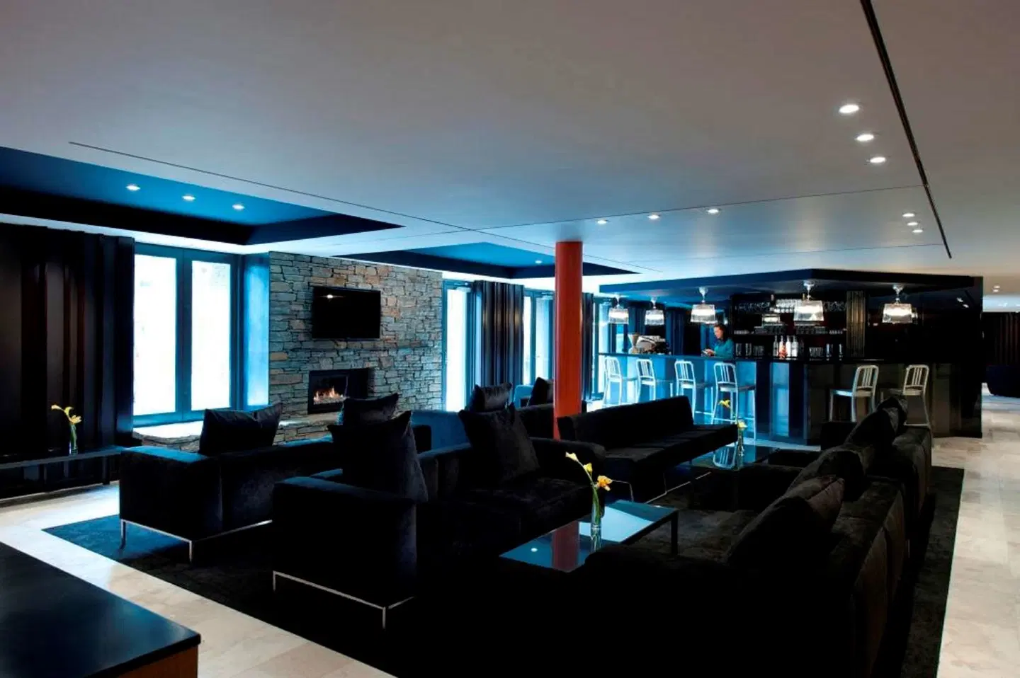 DoubleTree by Hilton Queenstown Bar