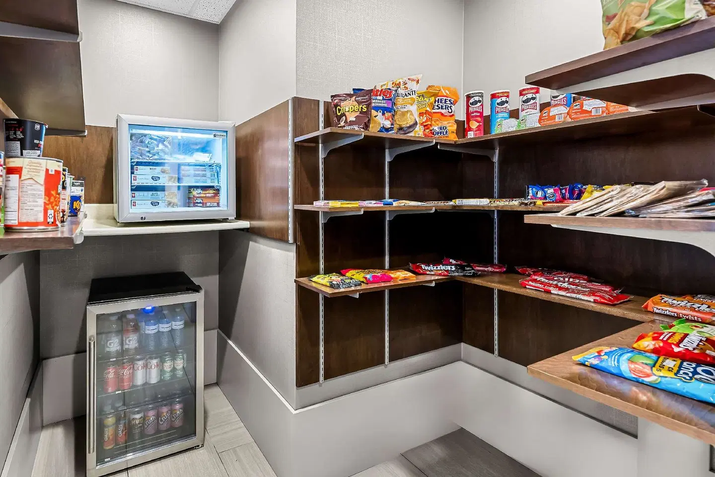 Best Western Plus Airdrie Gateway Bar