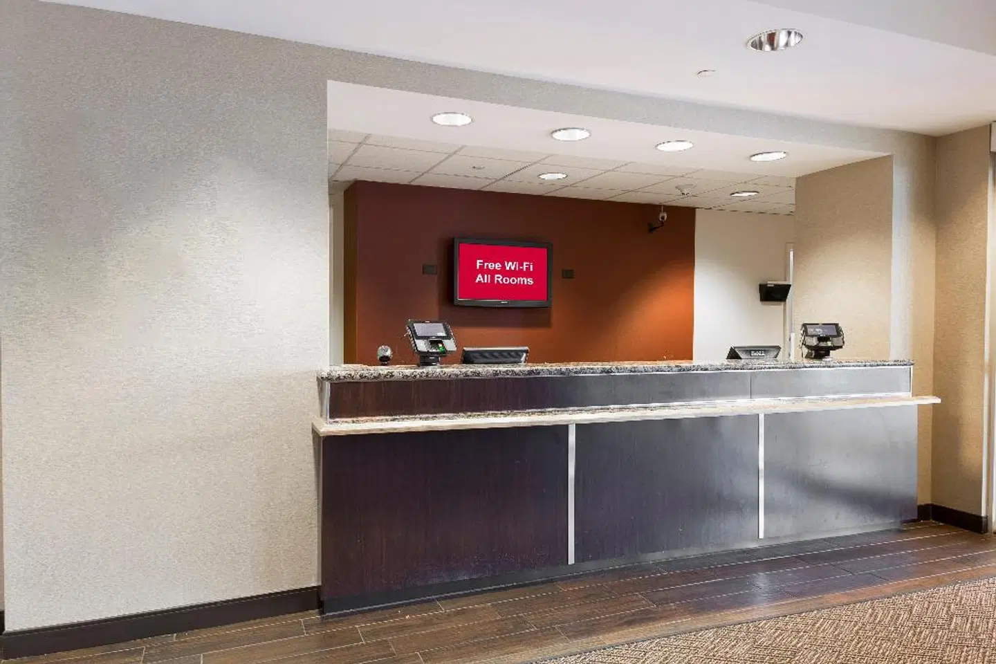 Red Roof PLUS + Long Island - Garden City LOUNGE_LOBBY