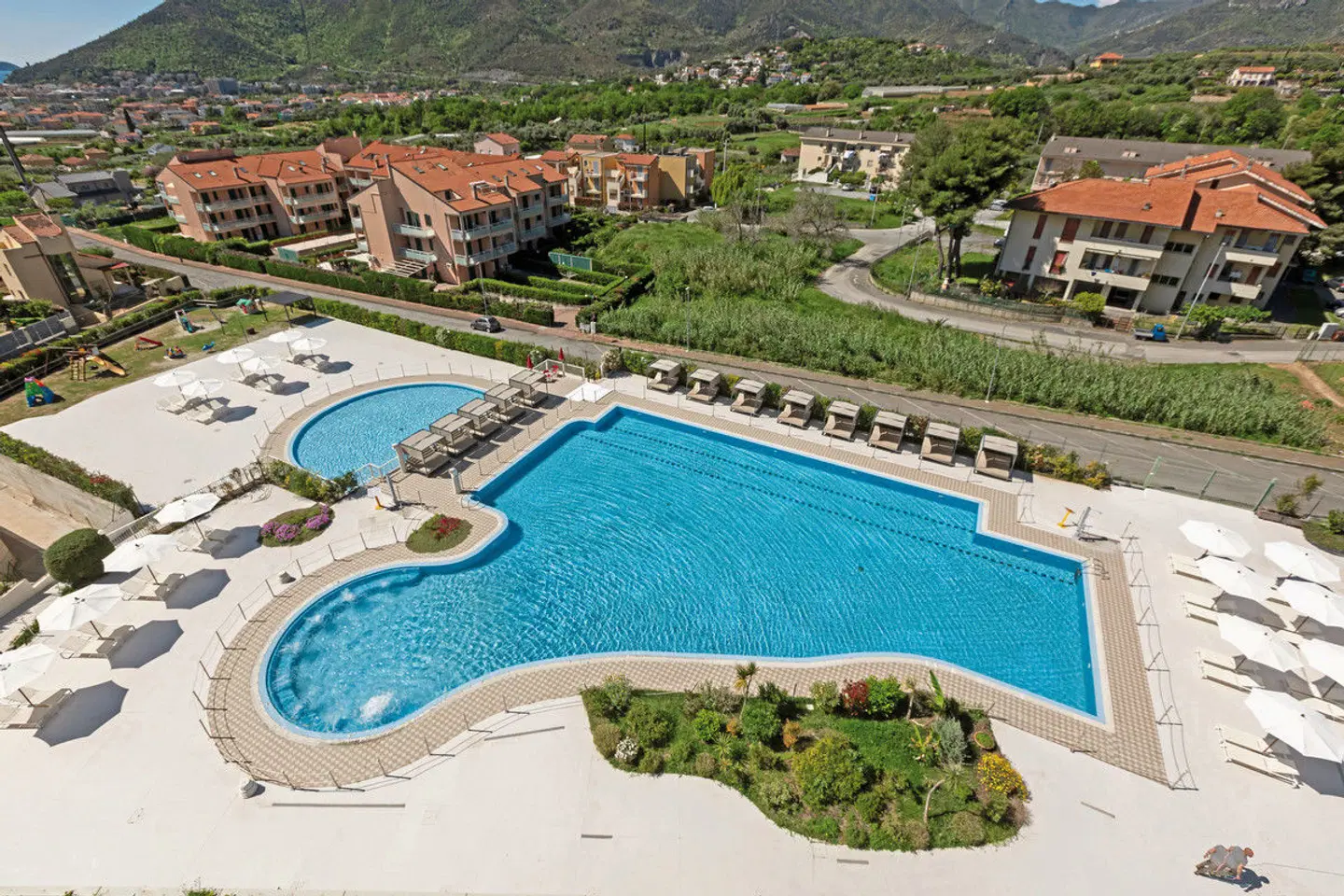 Ai Pozzi Village Spa Resort OUTDOOR_POOL