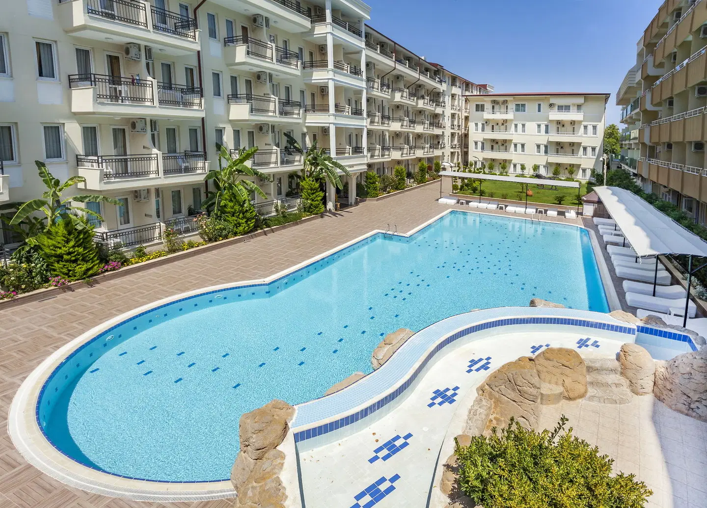 Club Hotel Belpinar OUTDOOR_POOL