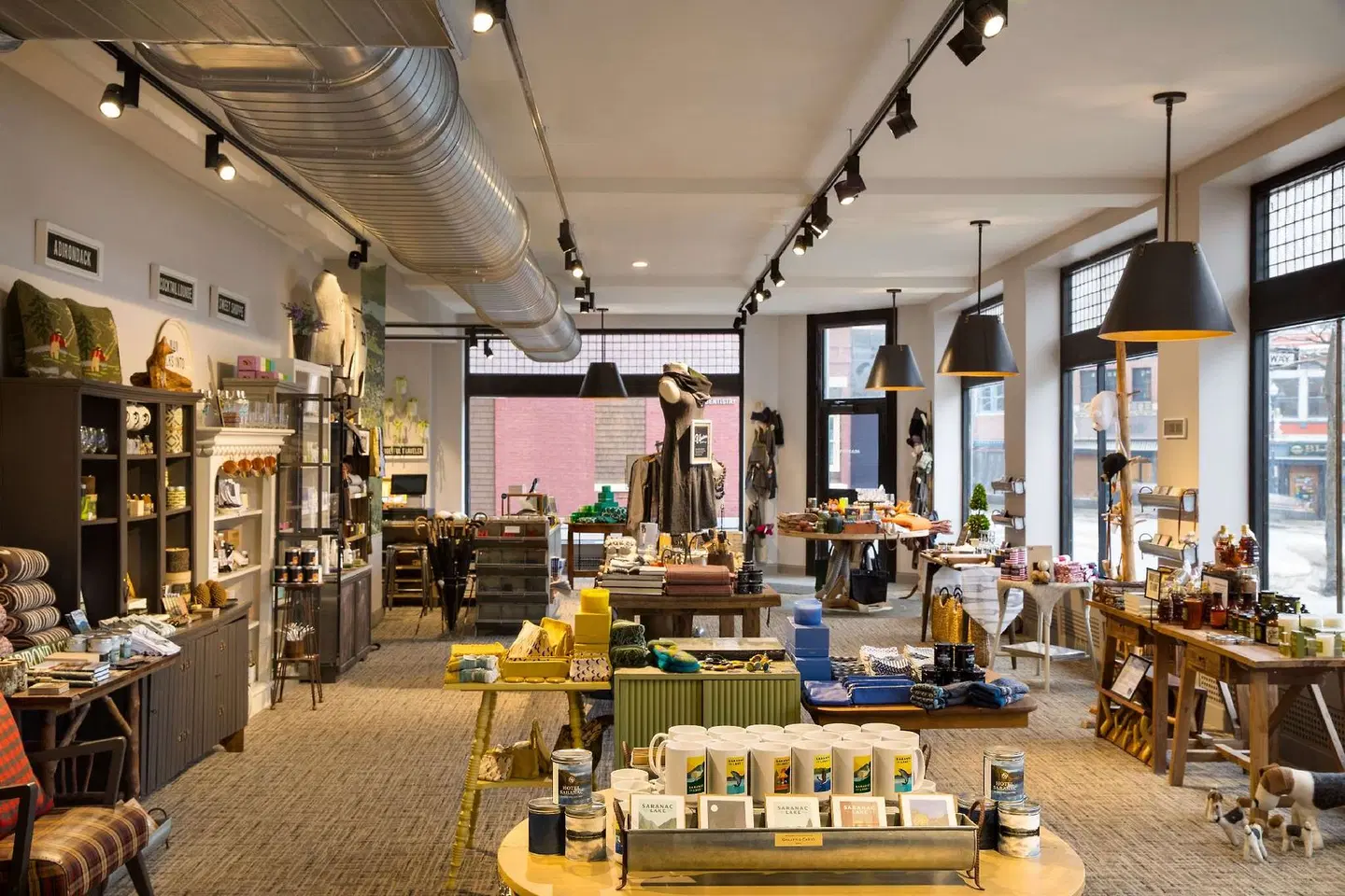 Hotel Saranac, Curio Collection by Hilton Restaurant