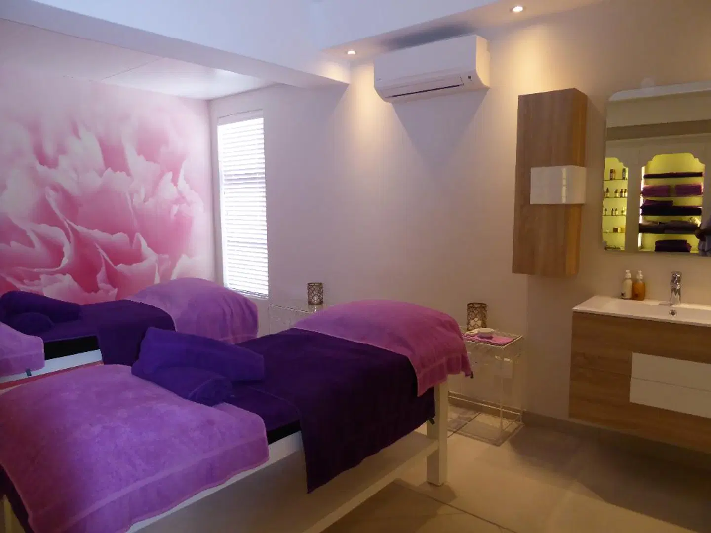 The Clarendon - Bantry Bay HEALTH_BEAUTY