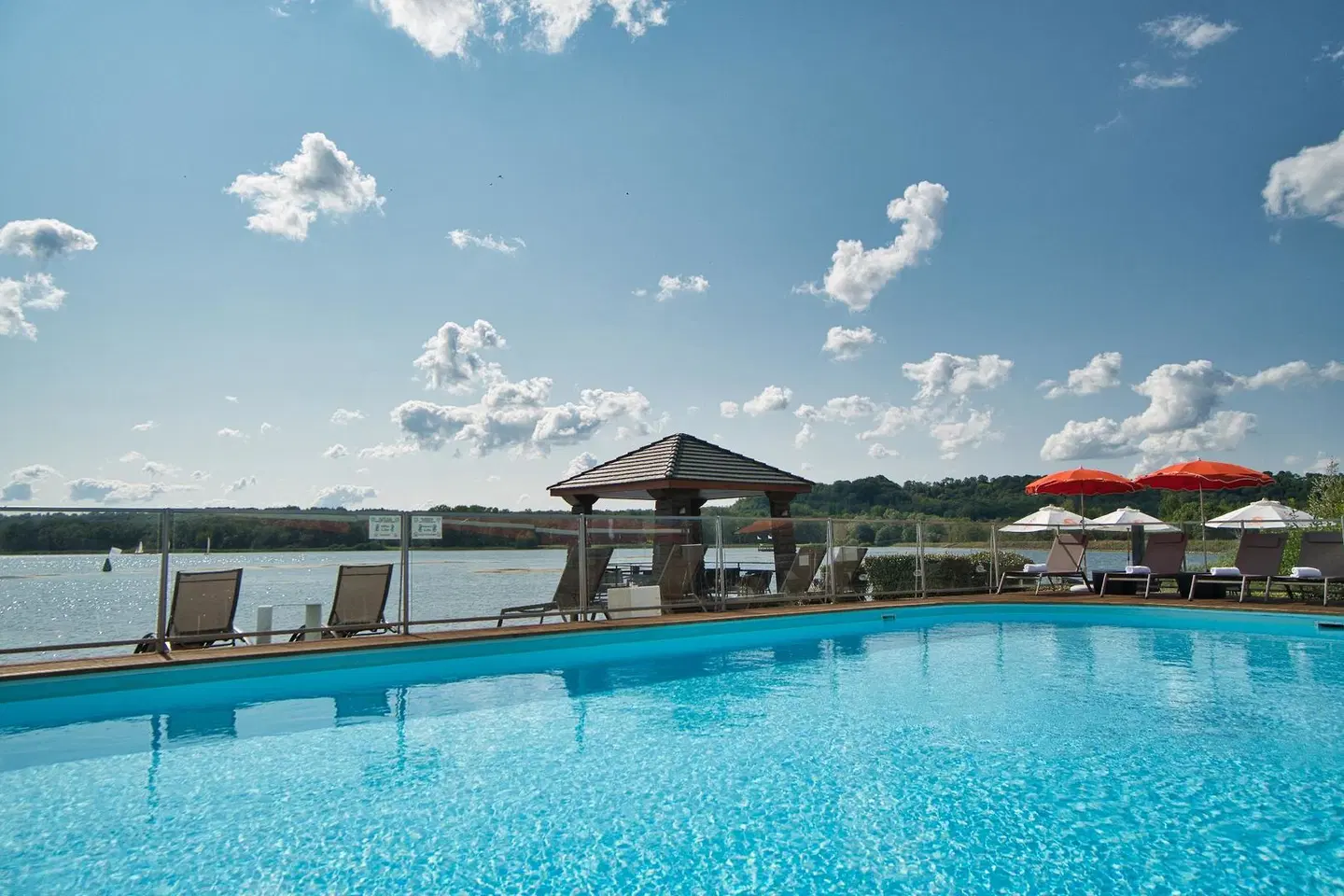 Inter-Hotel du Golf de l'Ailette OUTDOOR_POOL