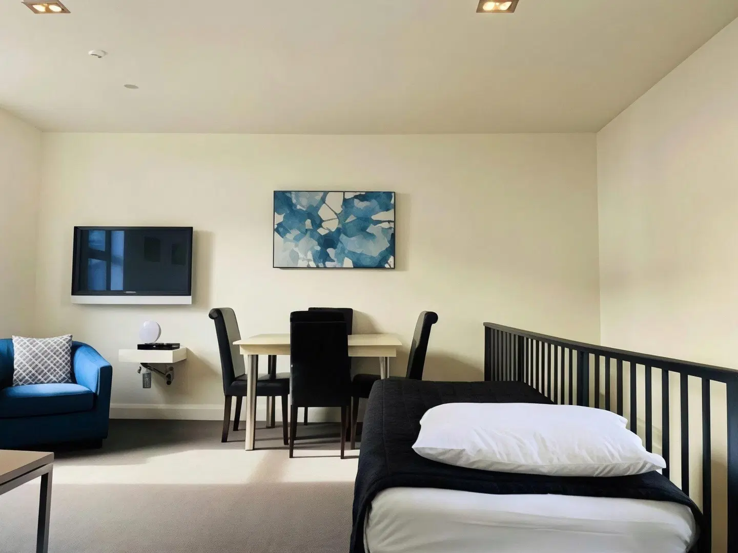 315 Euro Motel and Serviced Apartments ROOM_EXAMPLE