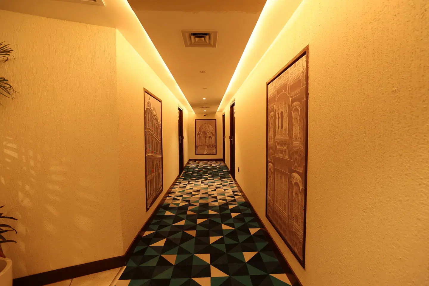 Holiday Inn Express & Suites Jaipur Gopalpura by IHG LOUNGE_LOBBY