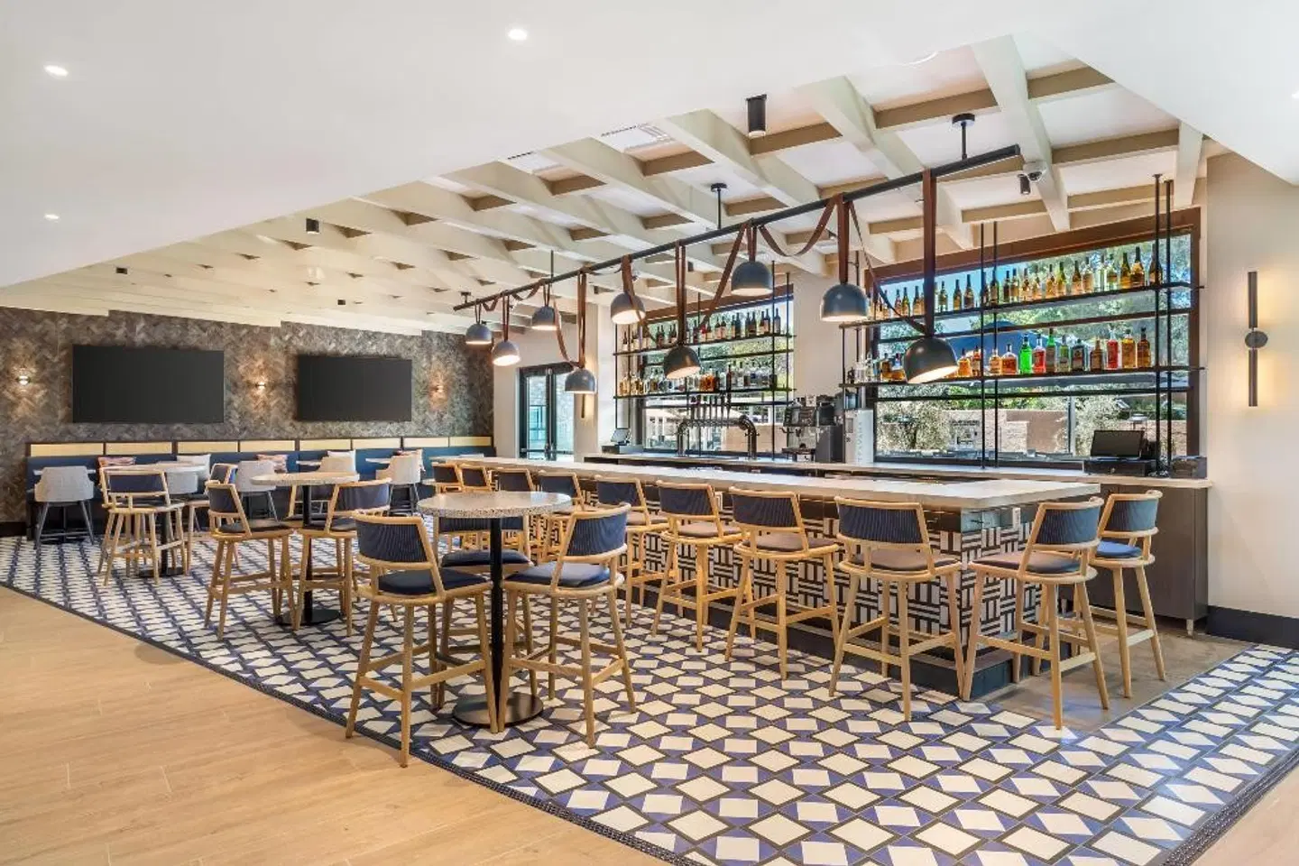 Cambria Hotel Templeton - Paso Robles Bar