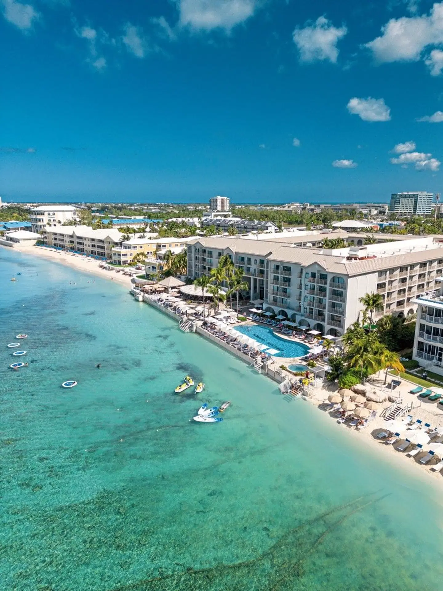 Grand Cayman Marriott Resort EXTERIOR
