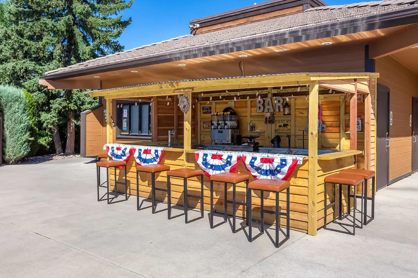 Cheyenne Mountain Resort Bar