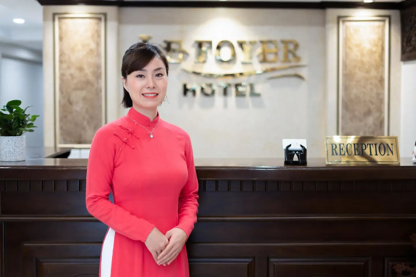 Le Foyer Hotel PEOPLE