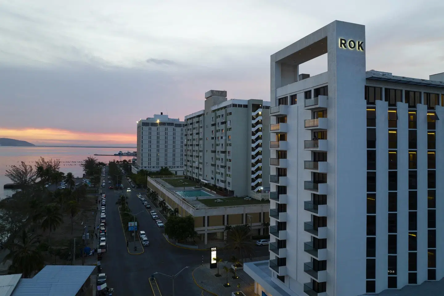 ROK Hotel Kingston, Tapestry Collection by Hilton EXTERIOR