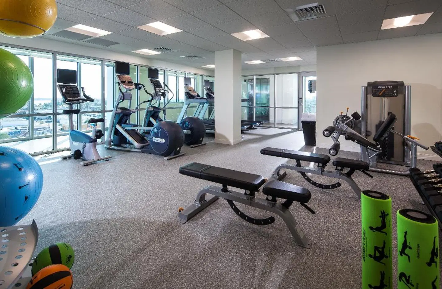 TREASURE ISLAND BEACH RESORT SPORTS_AND_LEISURE