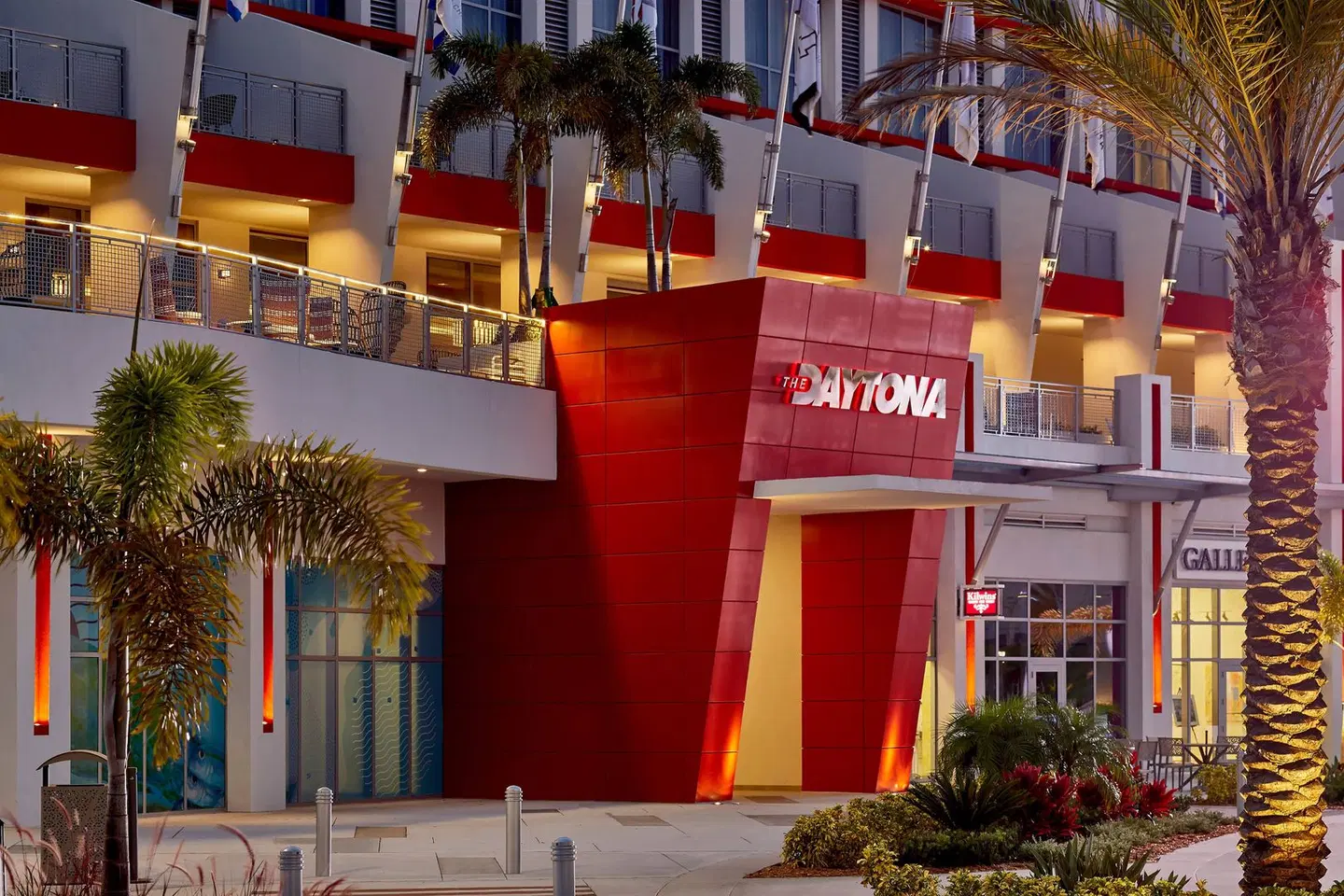 The Daytona, Autograph Collection Bar