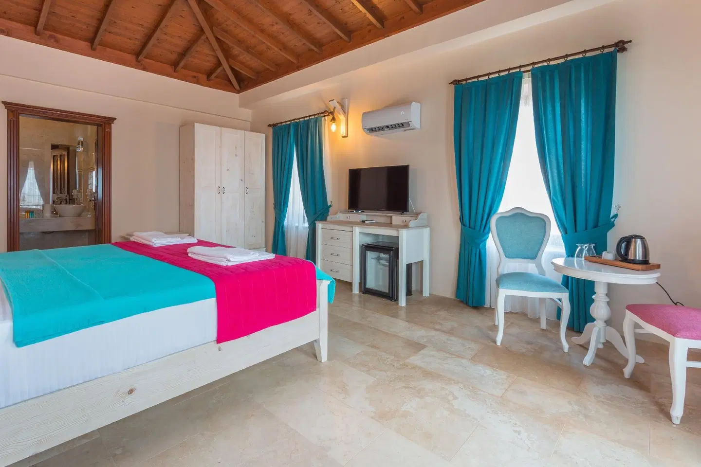 Hillcity Hotel ROOM_EXAMPLE