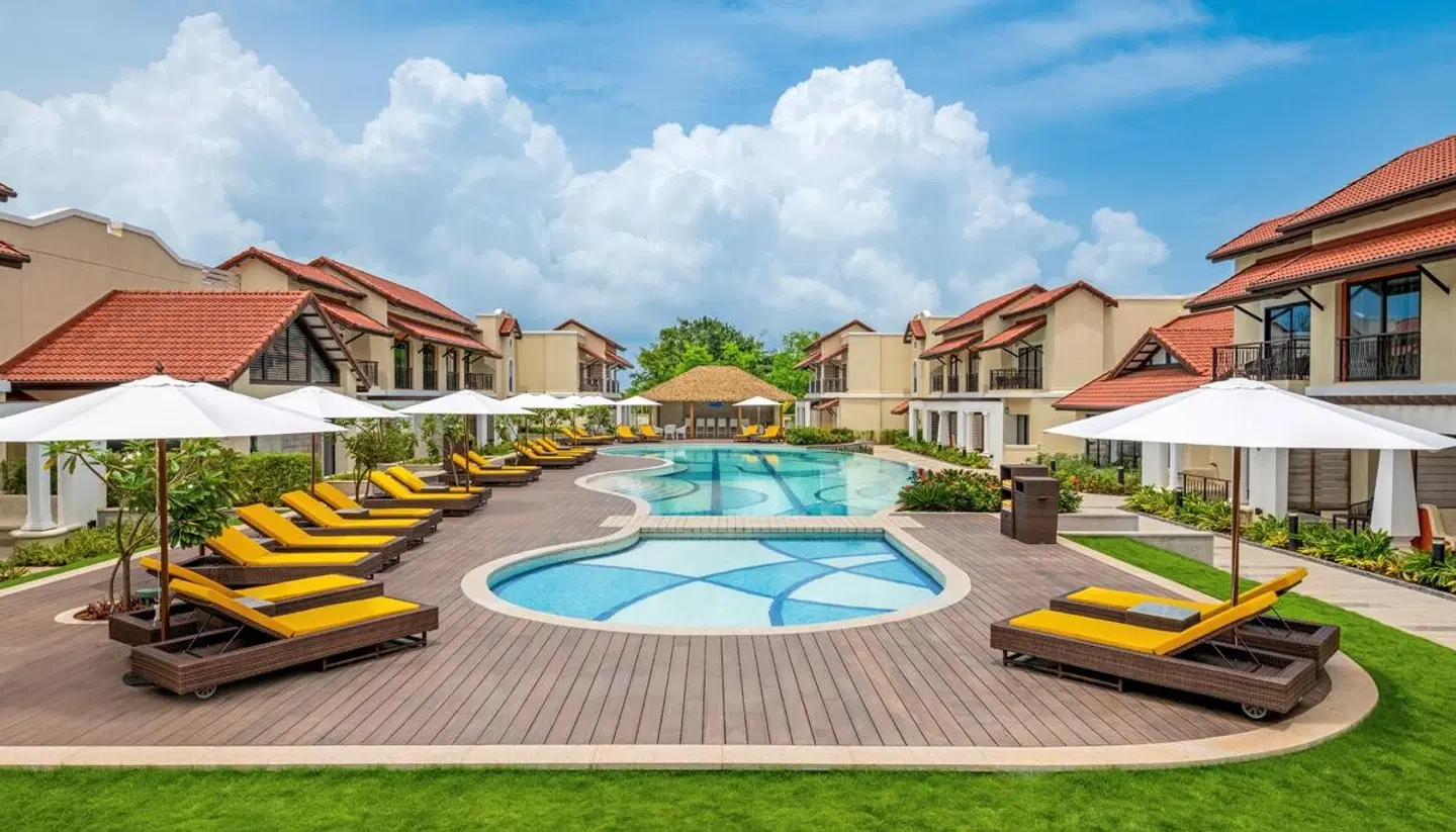 Fairfield by Marriott Goa Benaulim OUTDOOR_POOL