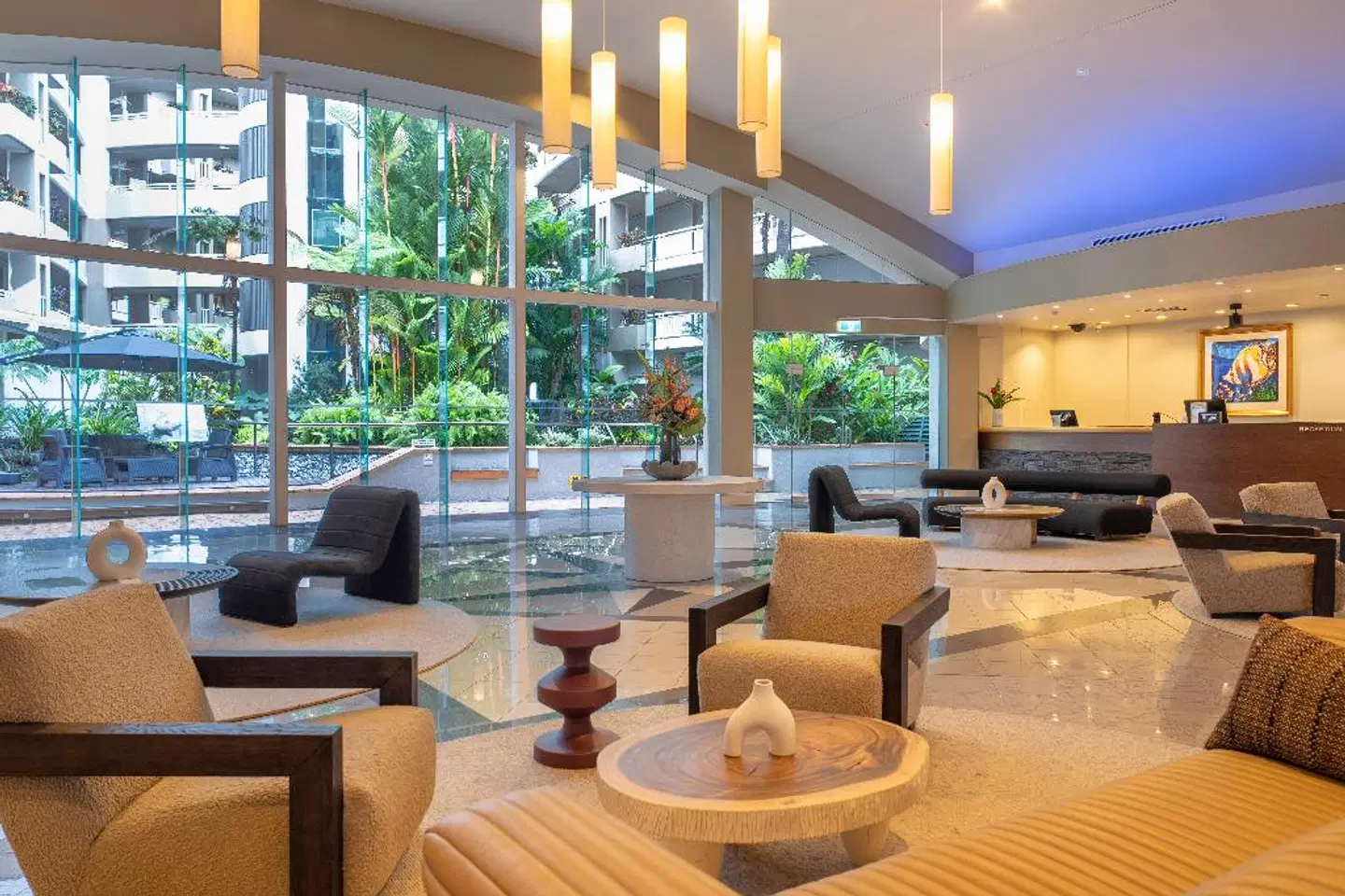 DoubleTree by Hilton Hotel Cairns LOUNGE_LOBBY