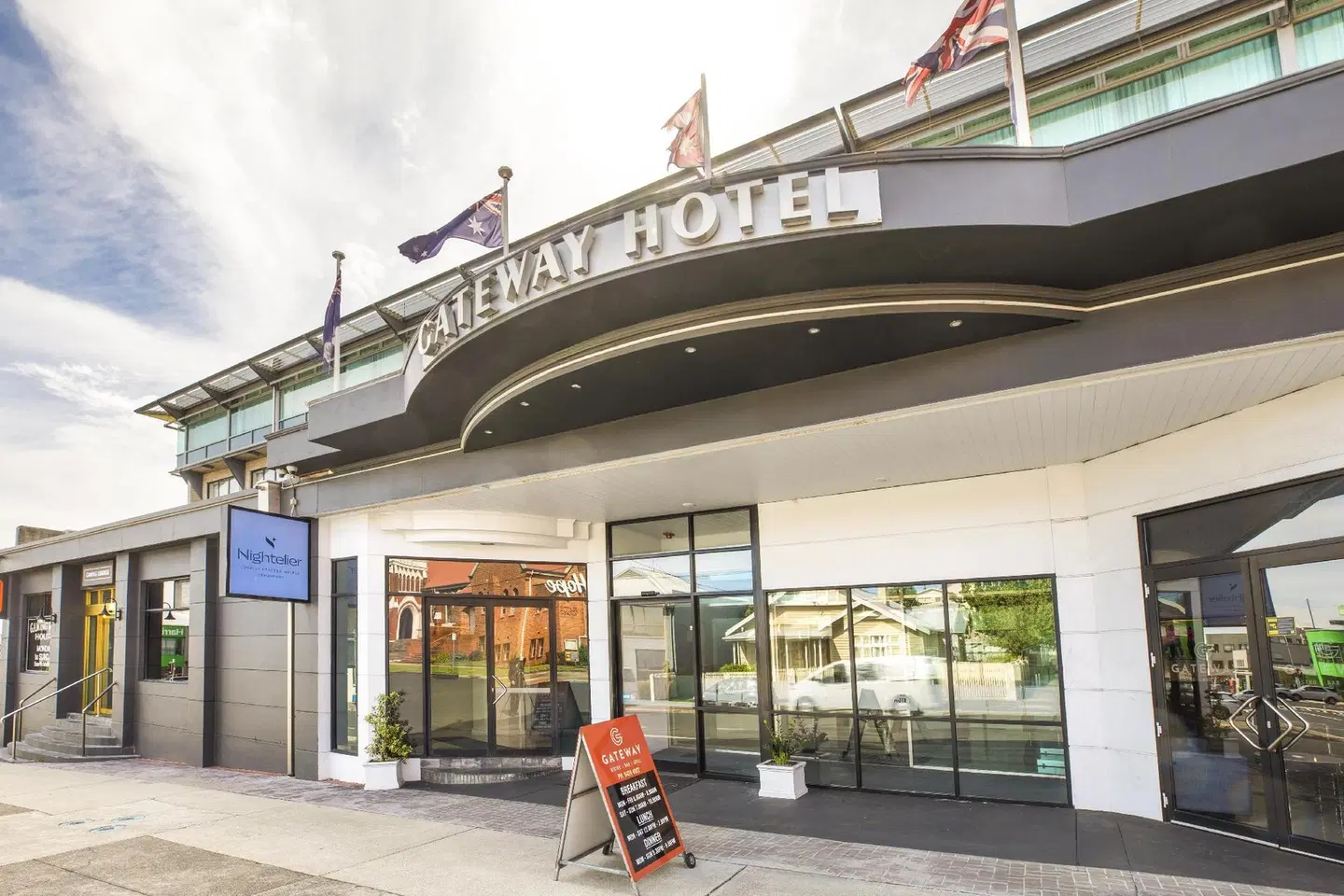 Gateway Hotel by Nightcap Plus EXTERIOR