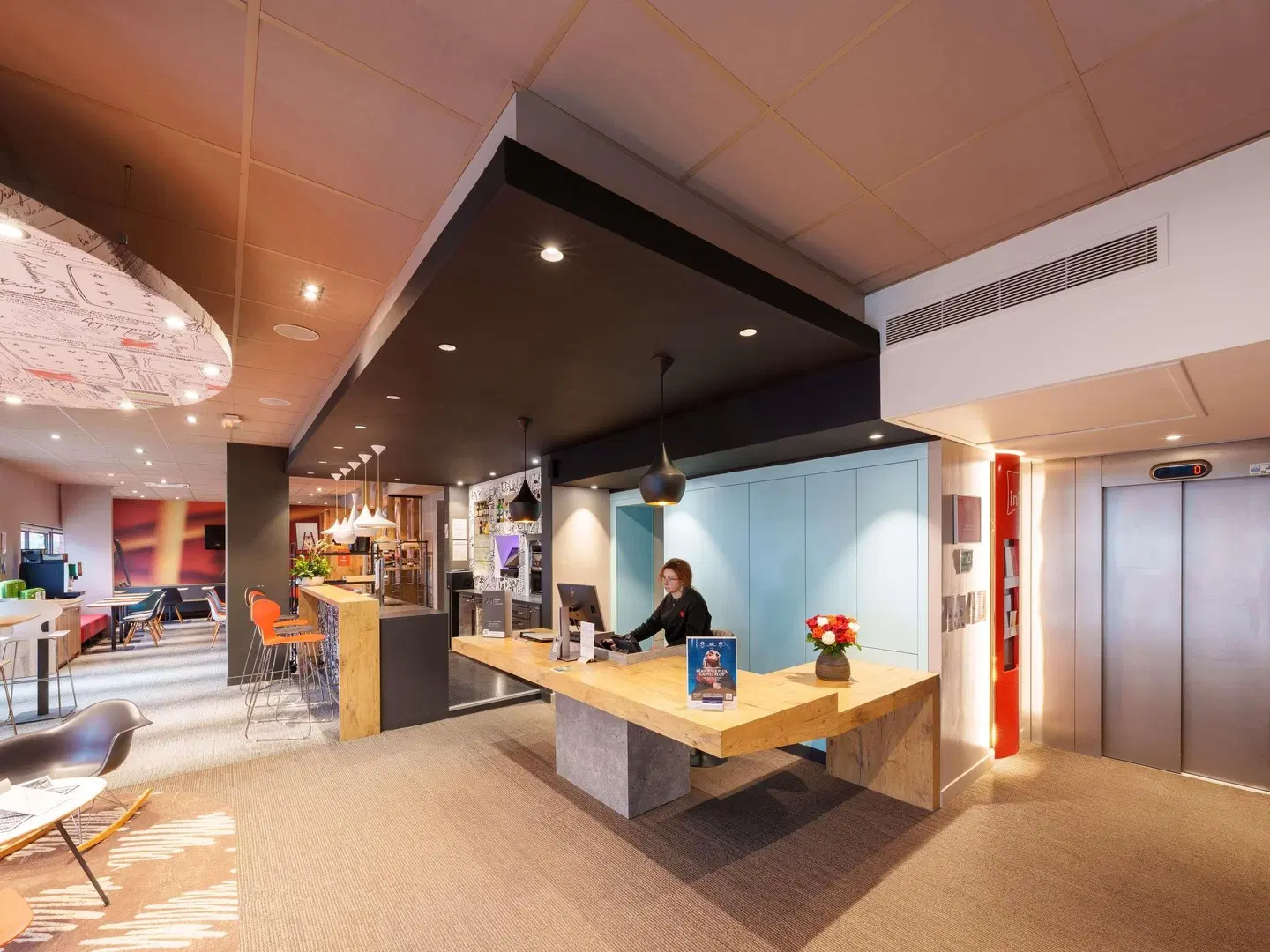 ibis Saint-Quentin Basilique LOUNGE_LOBBY