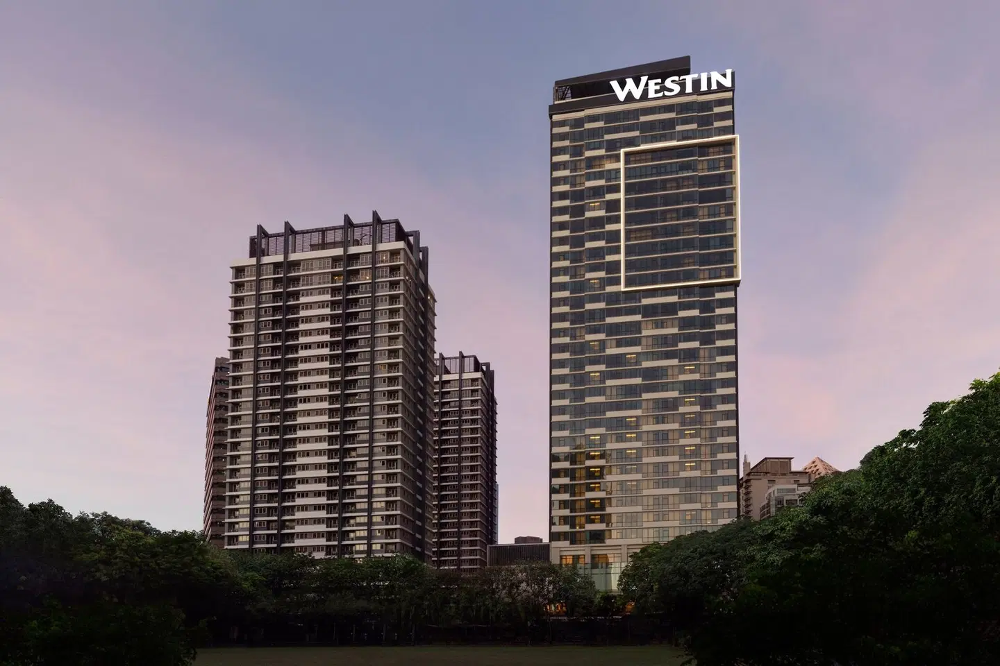 The Westin Manila EXTERIOR
