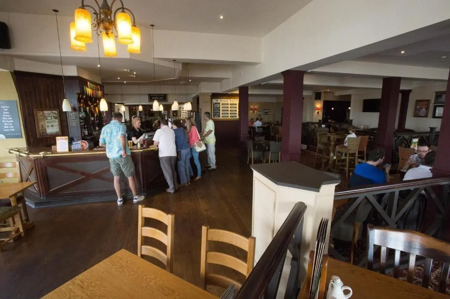 Old Colonial by Marston's Inns Bar