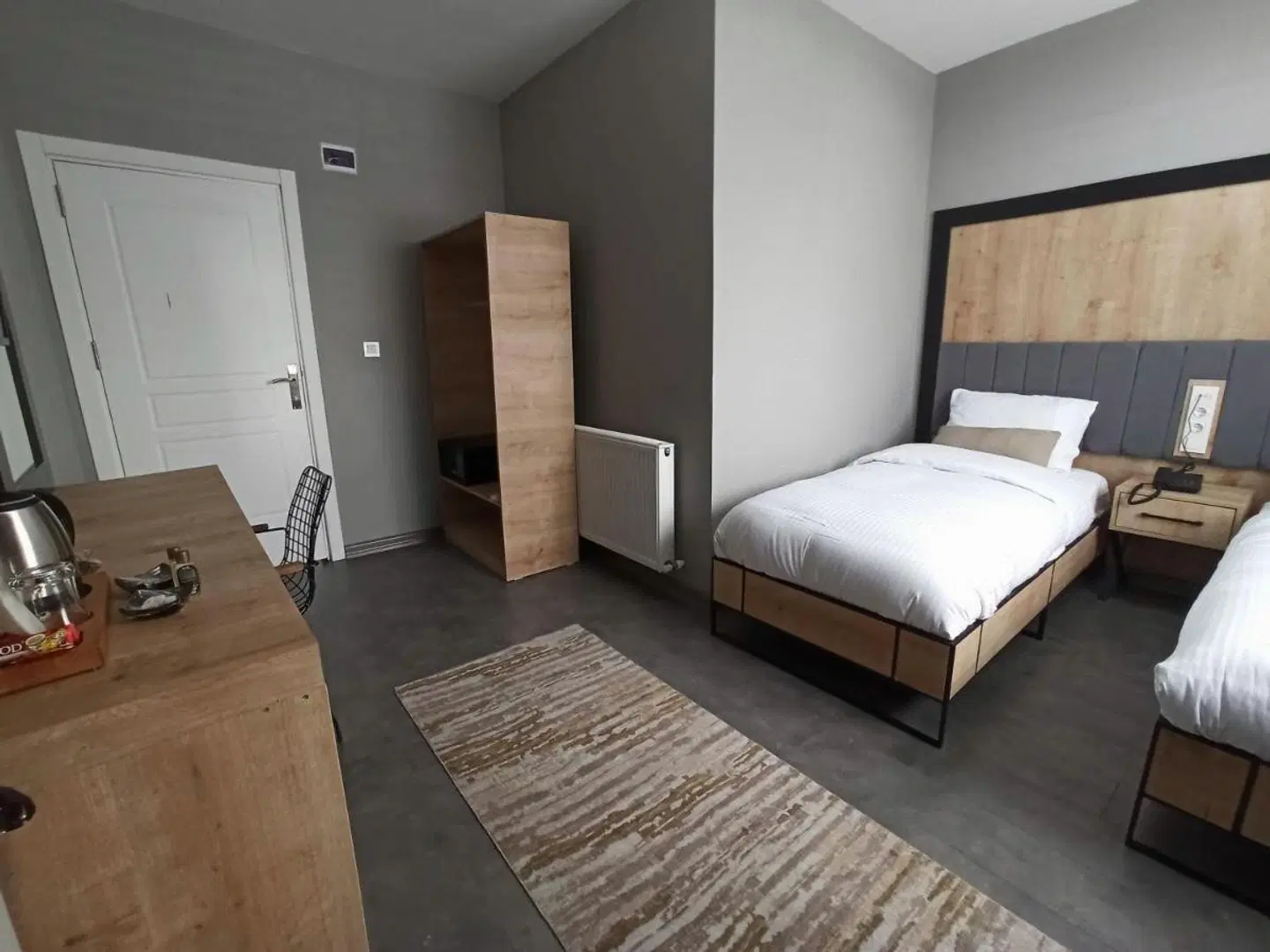 Skylon Airport Hotel ROOM_EXAMPLE
