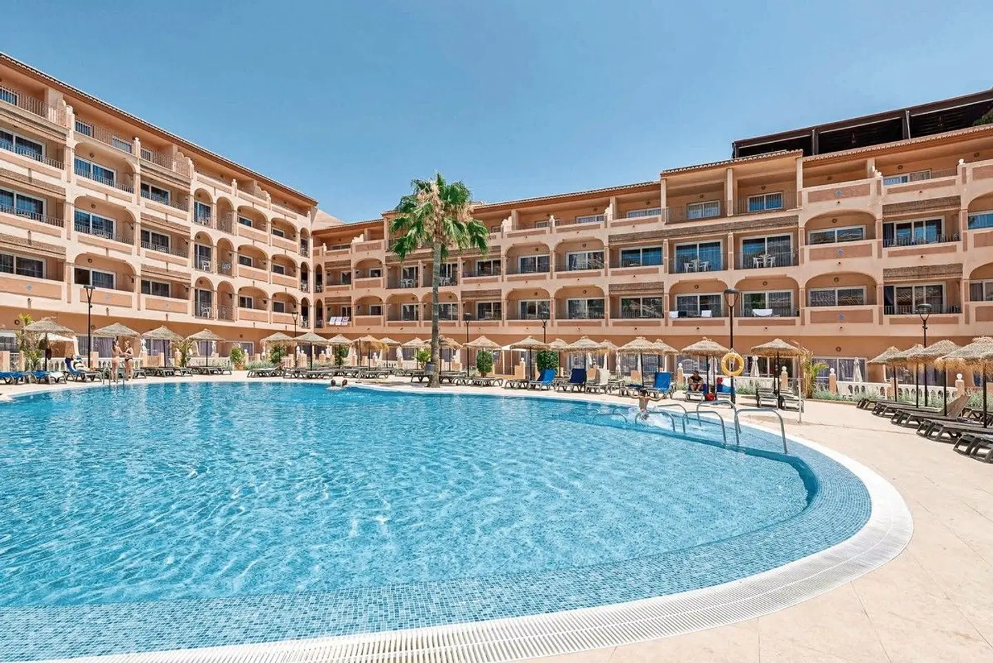 Bahia Tropical OUTDOOR_POOL