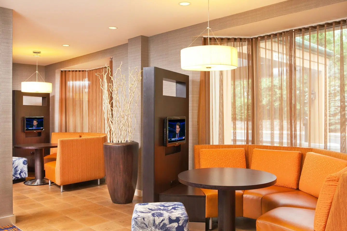Courtyard by Marriott Hartford Manchester ROOM_EXAMPLE