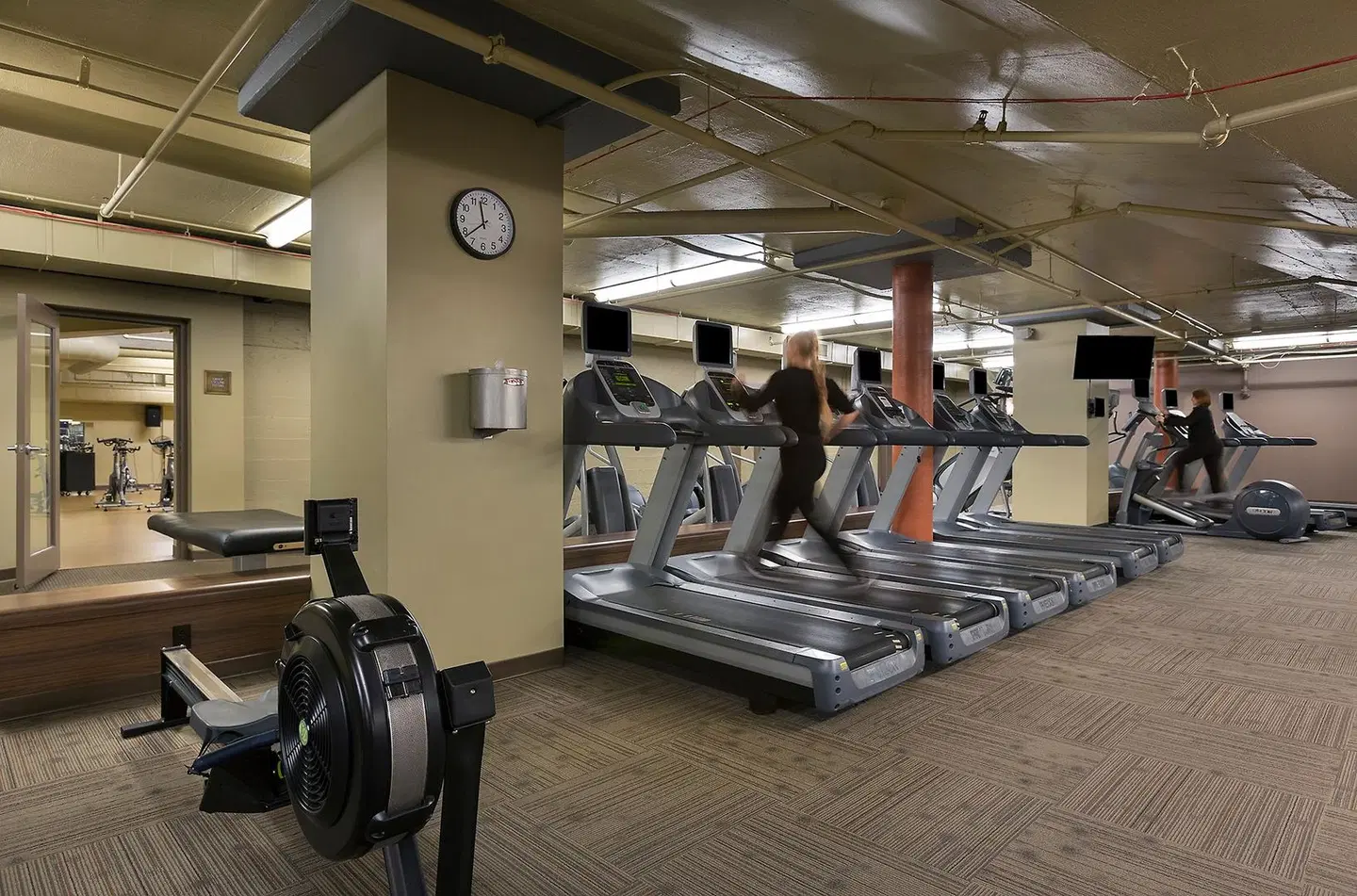 The Royal Sonesta Chase Park Plaza St. Louis SPORTS_AND_LEISURE