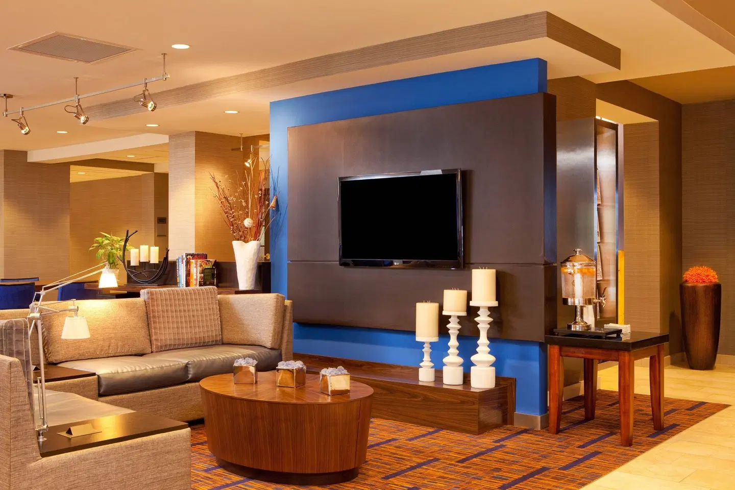 Courtyard by Marriott Hartford Manchester LOUNGE_LOBBY