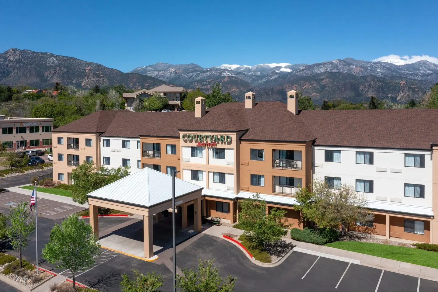 Courtyard by Marriott Colorado Springs South EXTERIOR
