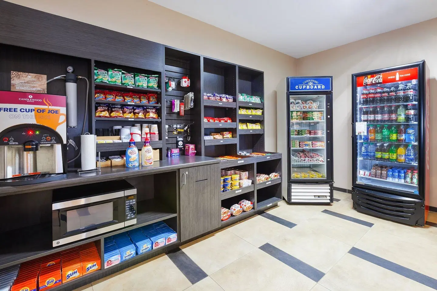 Candlewood Suites Washington North by IHG Bar