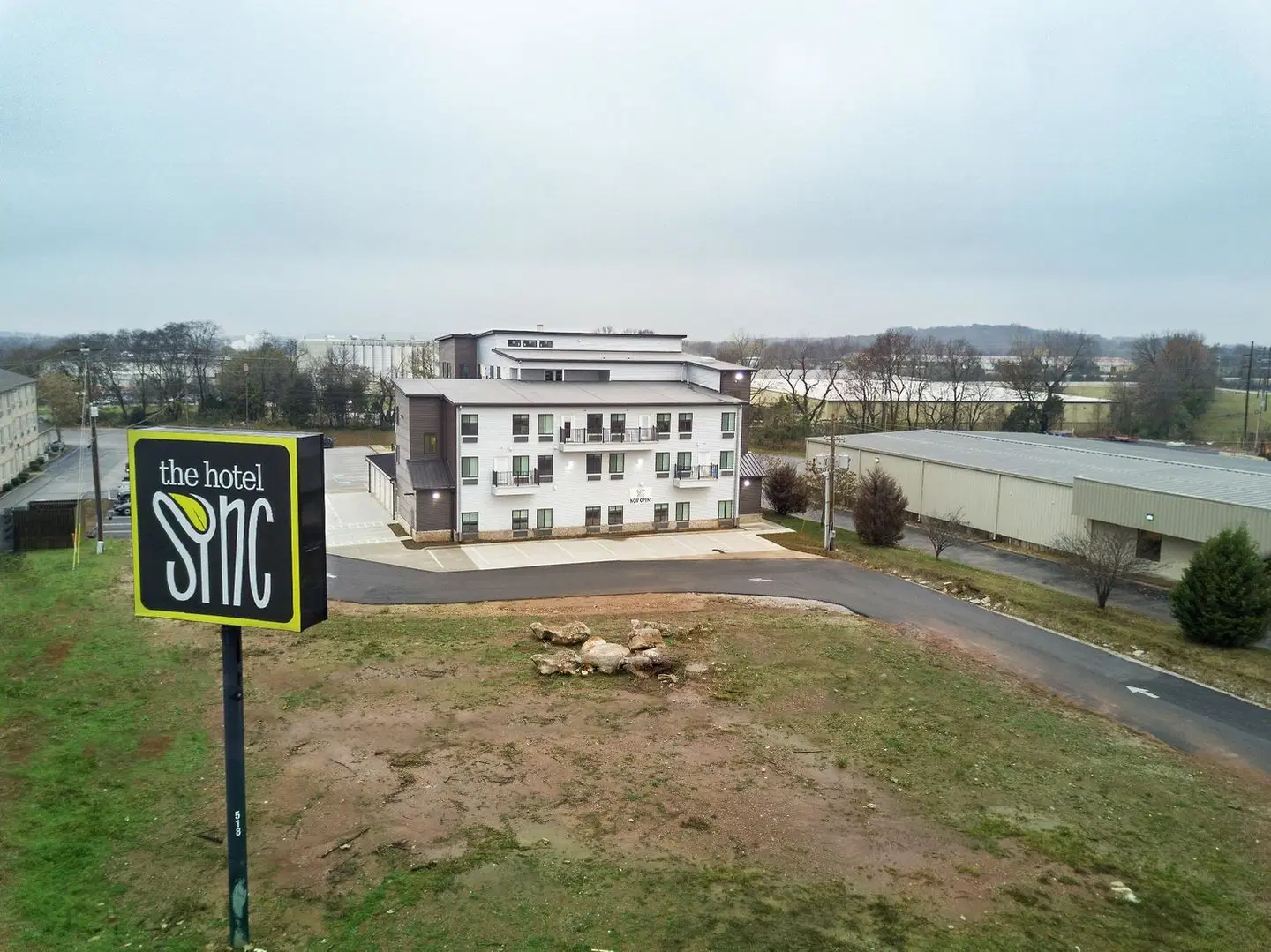 The Hotel SYNC EXTERIOR