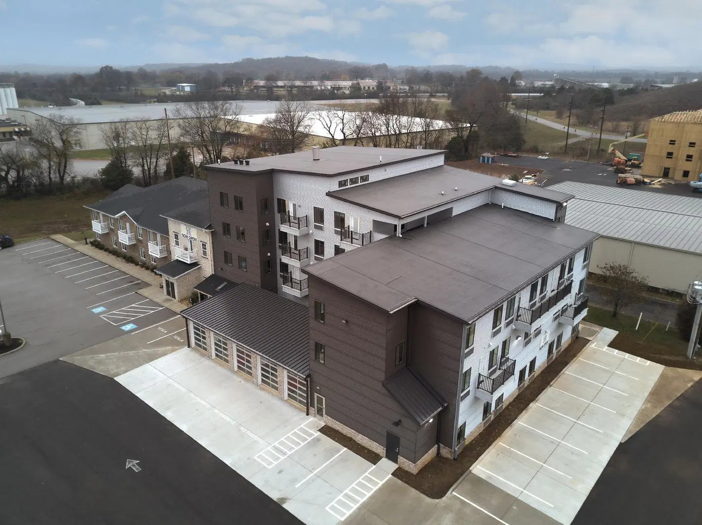 The Hotel SYNC EXTERIOR