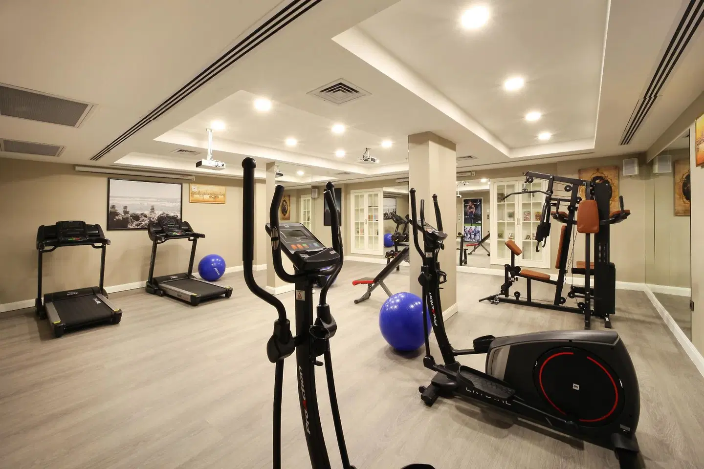 Berjer Hotel SPORTS_AND_LEISURE