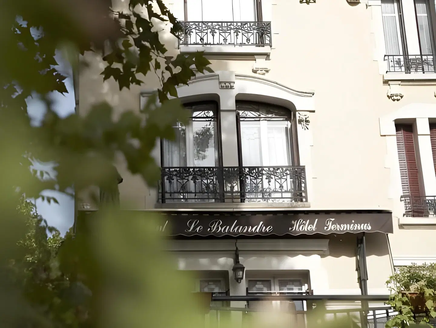 Hôtel Terminus EXTERIOR