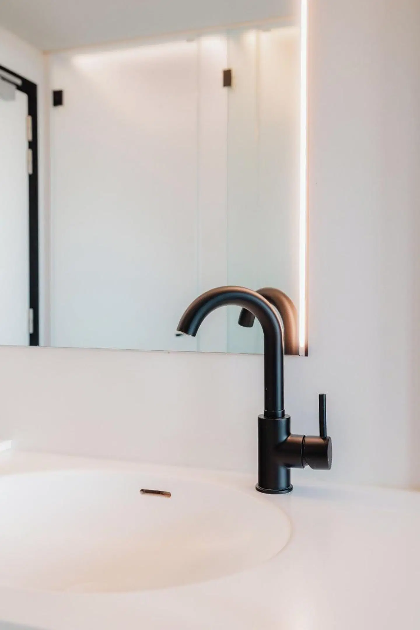 A-STAY Antwerpen HEALTH_BEAUTY