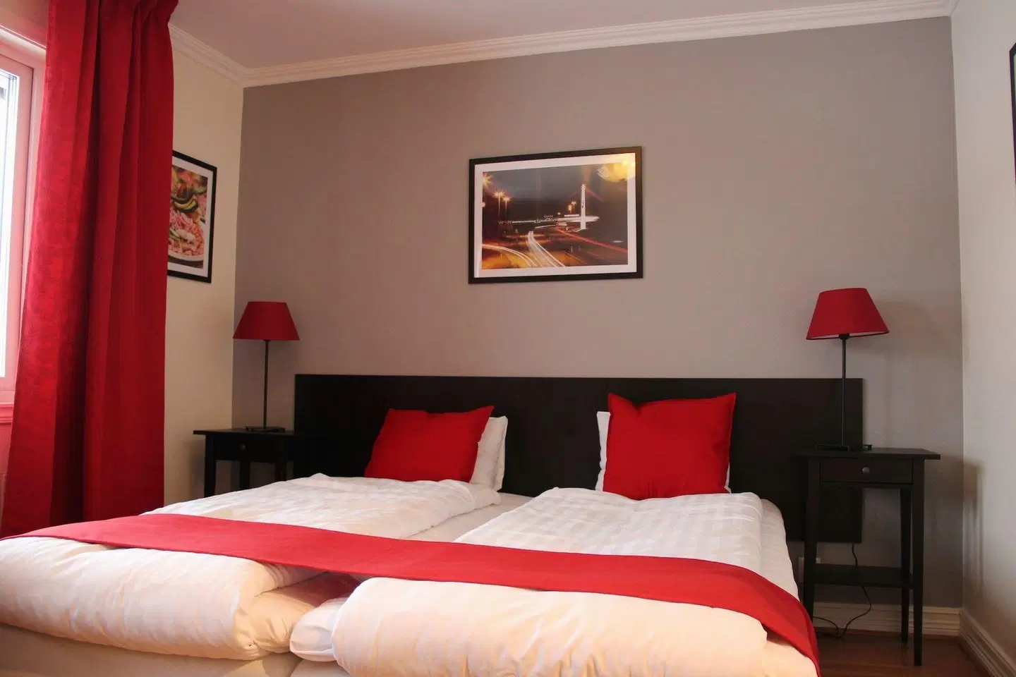 Rasta Grums ROOM_EXAMPLE