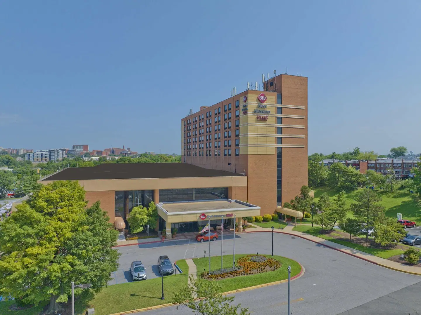 Best Western Plus Hotel & Conference Center EXTERIOR