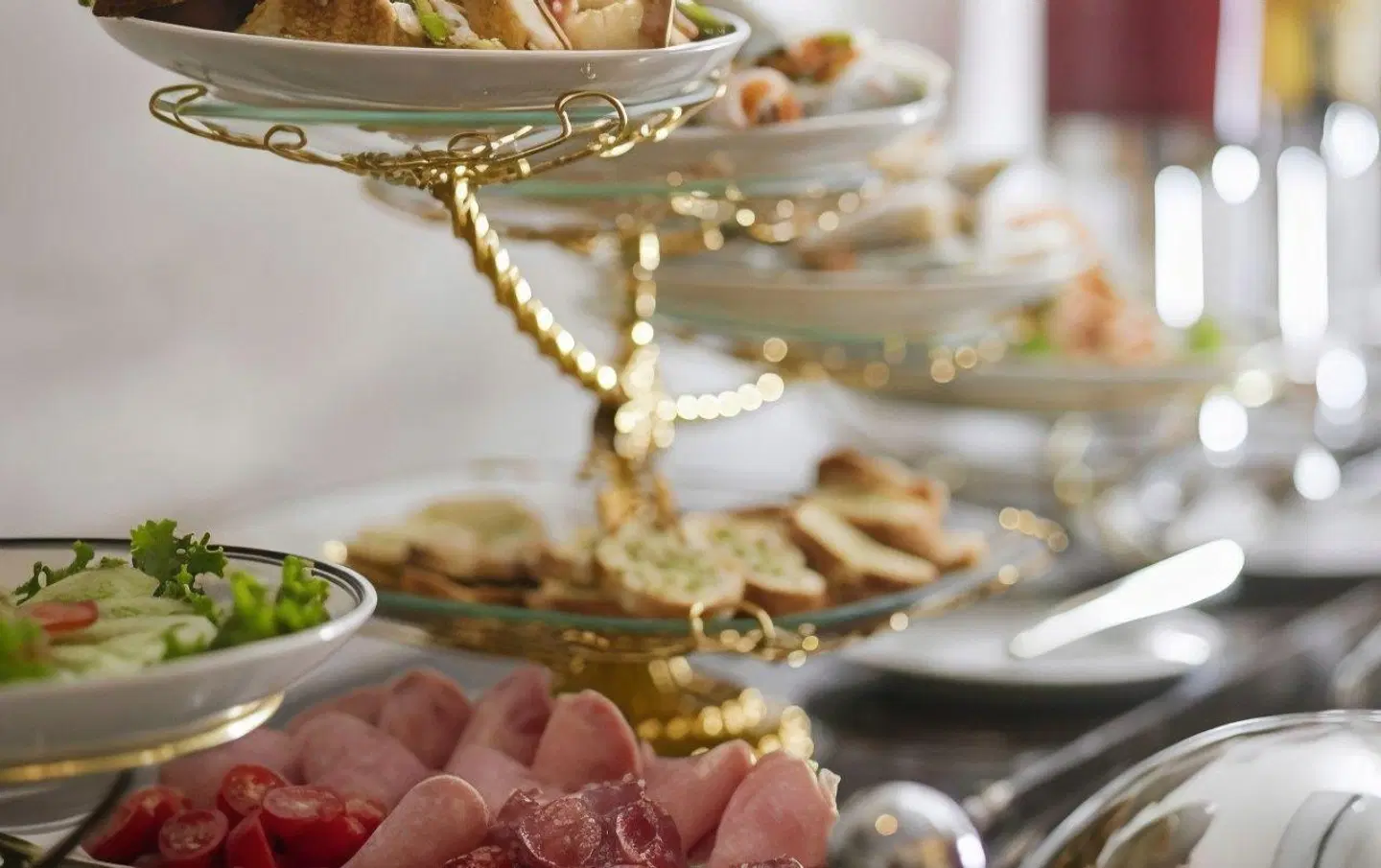 The Noble Swan Hotel & Spa Restaurant