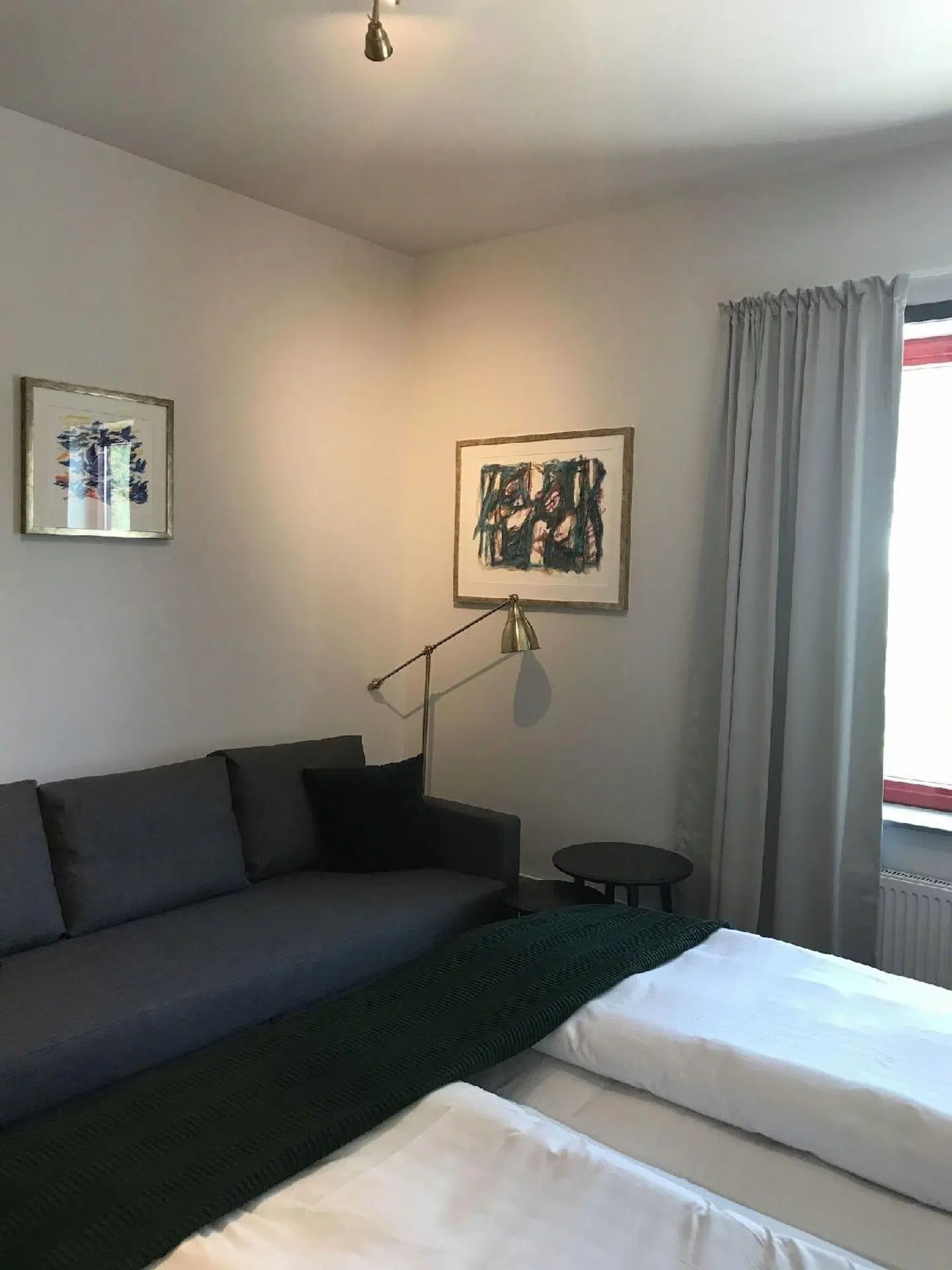 Rasta Grums ROOM_EXAMPLE