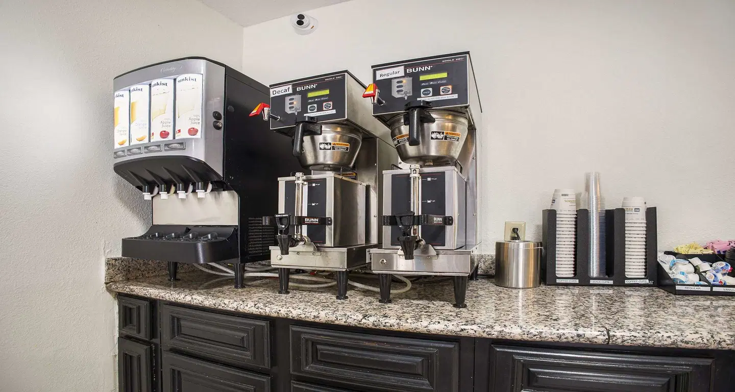 SureStay Plus Hotel by Best Western Sacramento North Restaurant