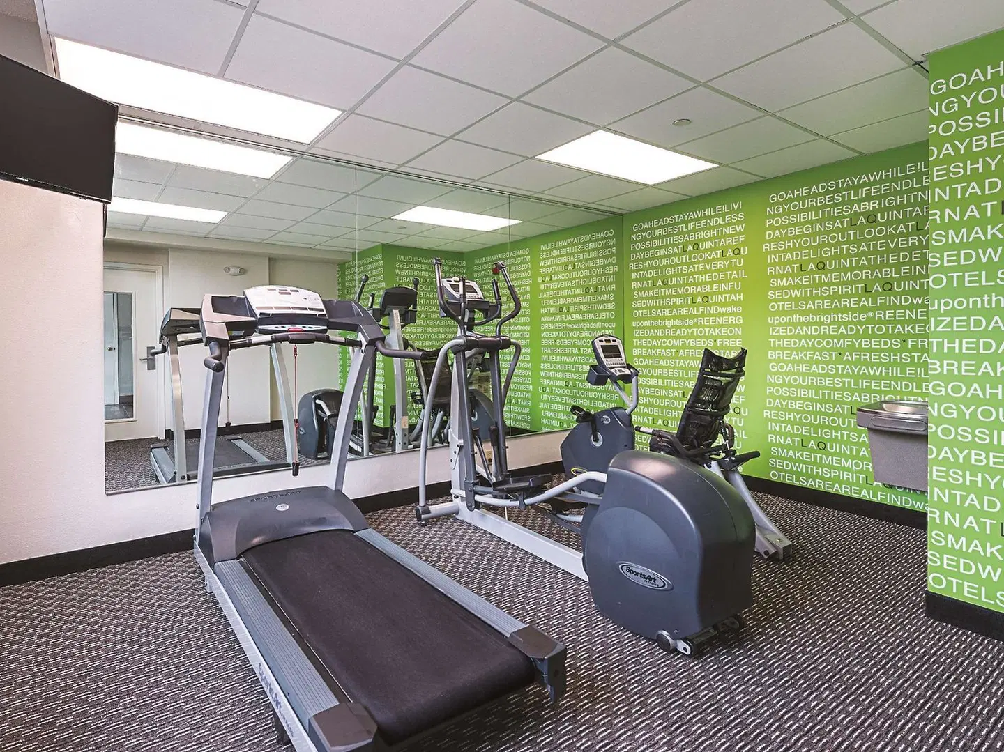 La Quinta Inn & Suites by Wyndham Plantation at SW 6th St SPORTS_AND_LEISURE