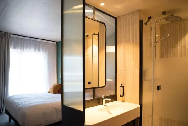 Best Western Plus Hotel de Robien Badezimmer