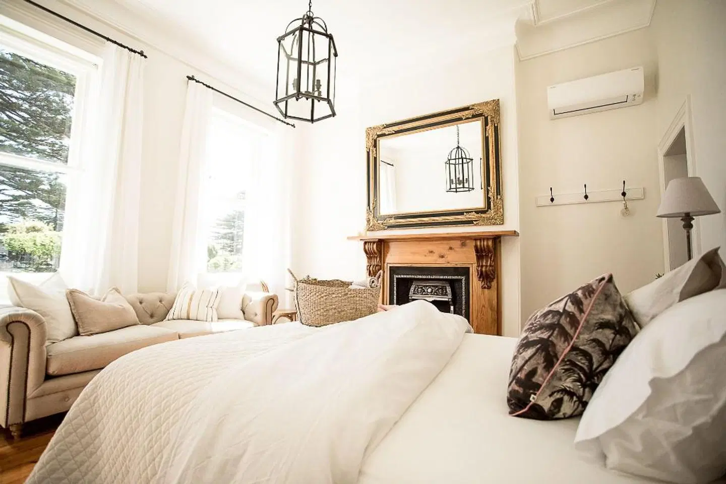 Old Market Inn ROOM_EXAMPLE