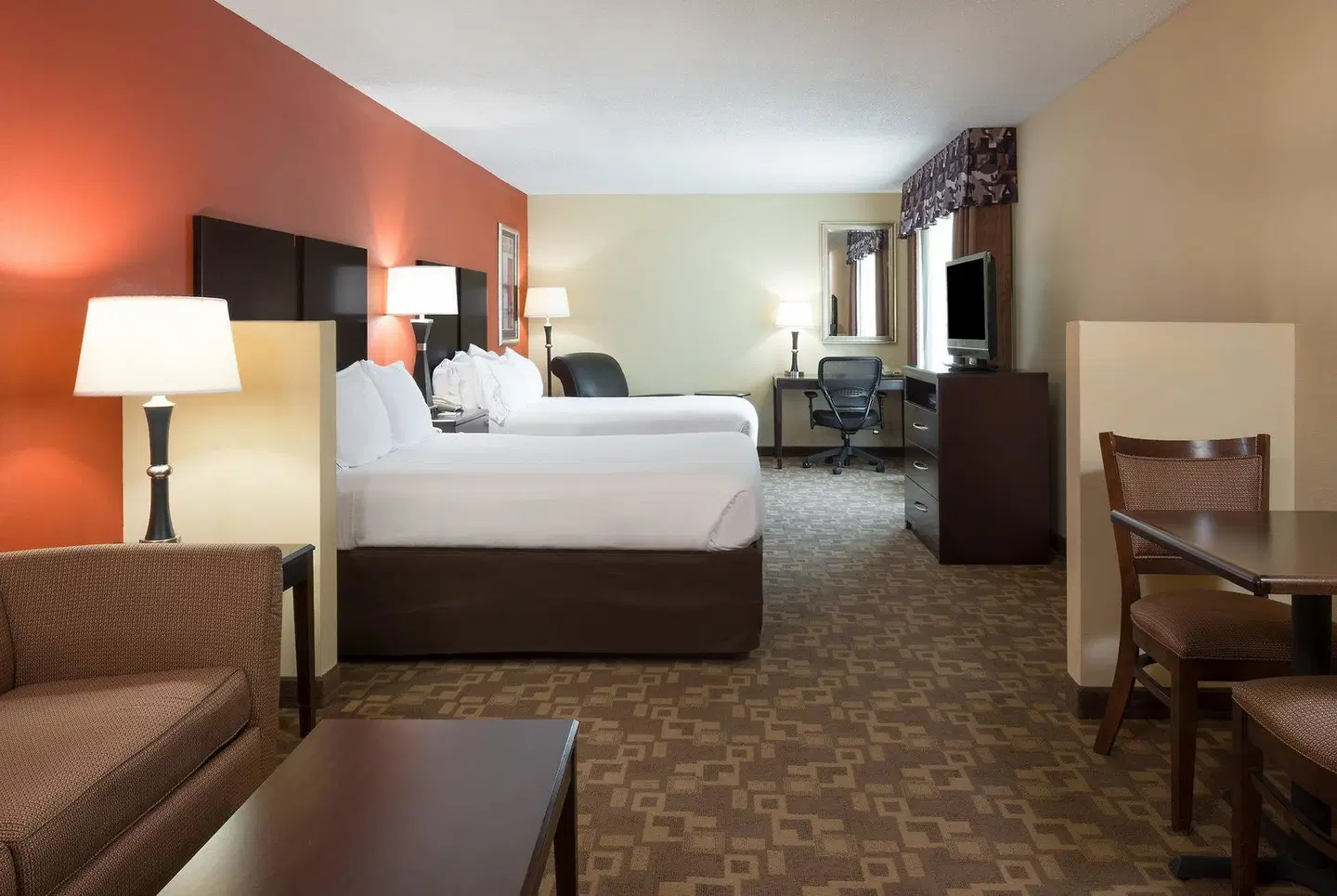 Holiday Inn Express & Suites Lexington Dtwn Area-Keeneland ROOM_EXAMPLE