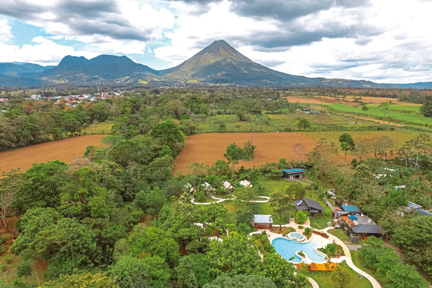 Hotel Arenal Glamping LANDSCAPE