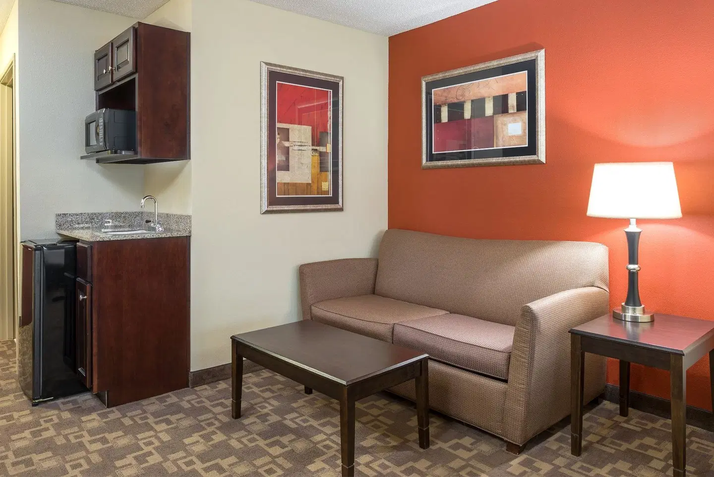 Holiday Inn Express & Suites Lexington Dtwn Area-Keeneland LOUNGE_LOBBY