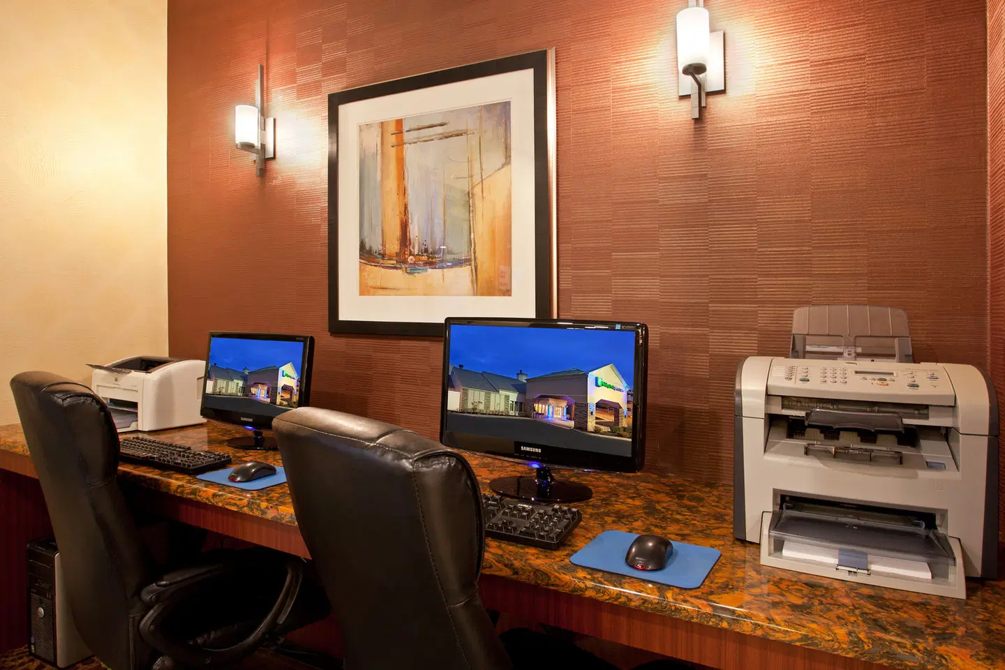 Holiday Inn Express & Suites Pittsburgh Airport by IHG ROOM_EXAMPLE