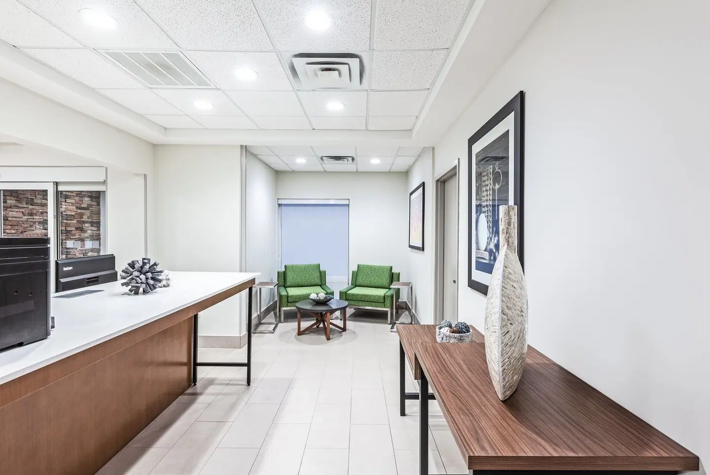 Holiday Inn Express & Suites Baton Rouge East by IHG ROOM_EXAMPLE